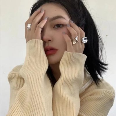 我想变成鸟,所以跳起来